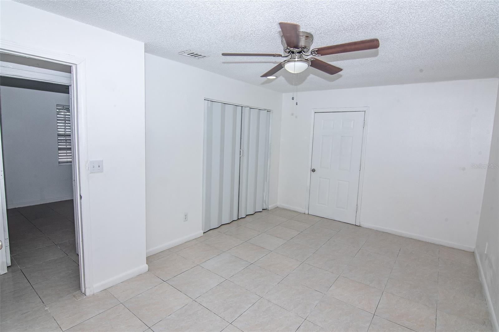 PINE CREST VILLA ADD 6 - Residential