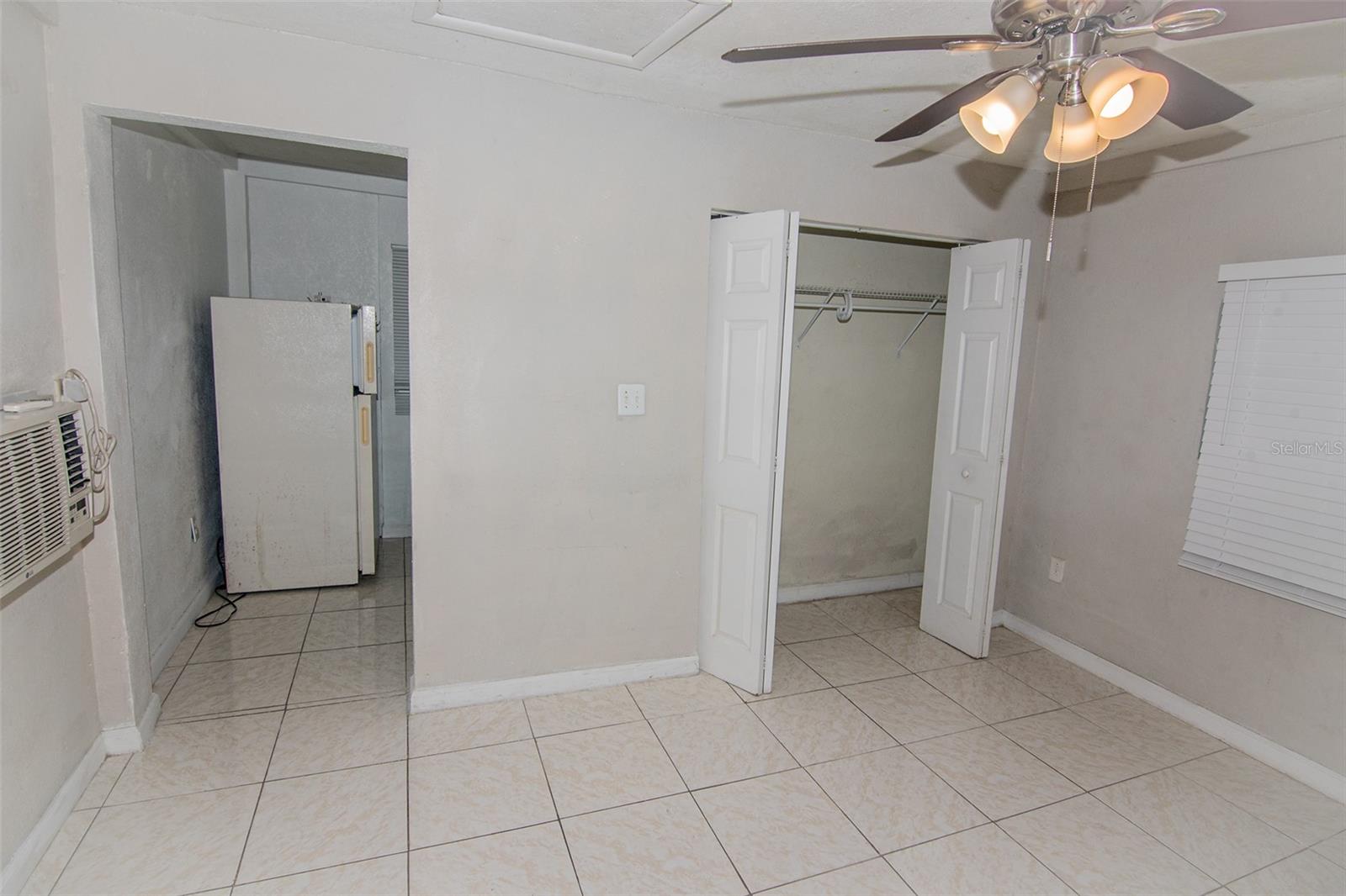 PINE CREST VILLA ADD 6 - Residential