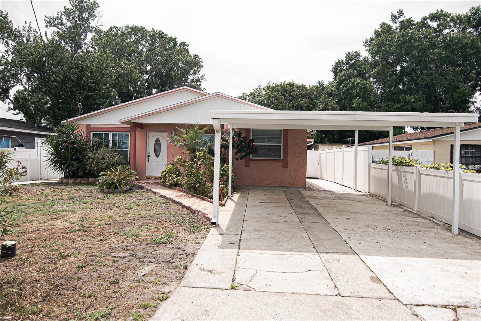 PINE CREST VILLA ADD 6 - Residential