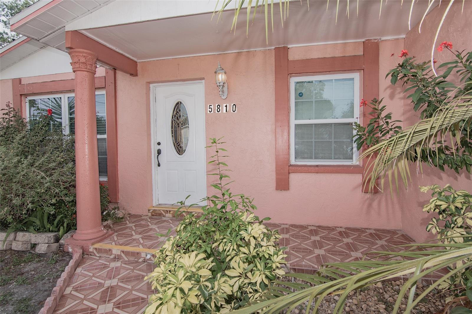 PINE CREST VILLA ADD 6 - Residential