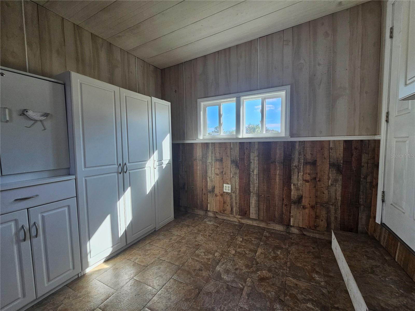 HIGH POINT MH SUB - Residential