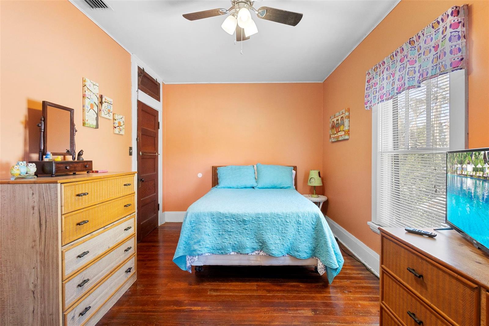 SMOCKS BLK 17 - Residential