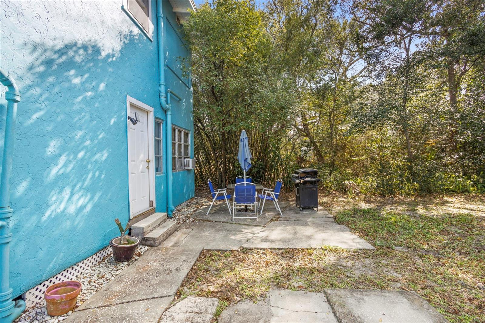 SMOCKS BLK 17 - Residential