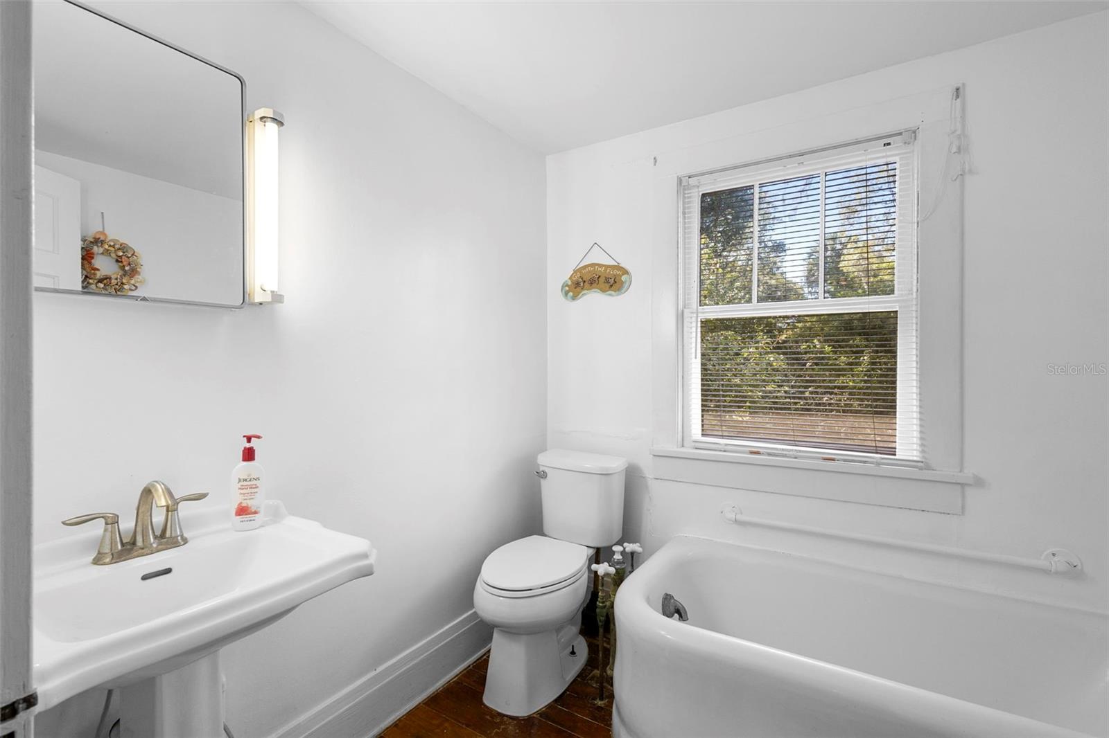 SMOCKS BLK 17 - Residential