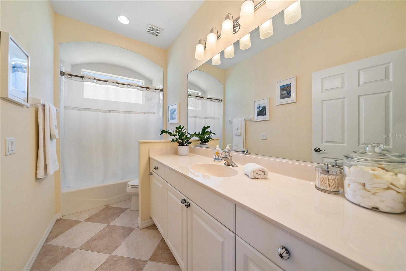 HARBORAGE ON BRADEN RIVER PH I - Residential