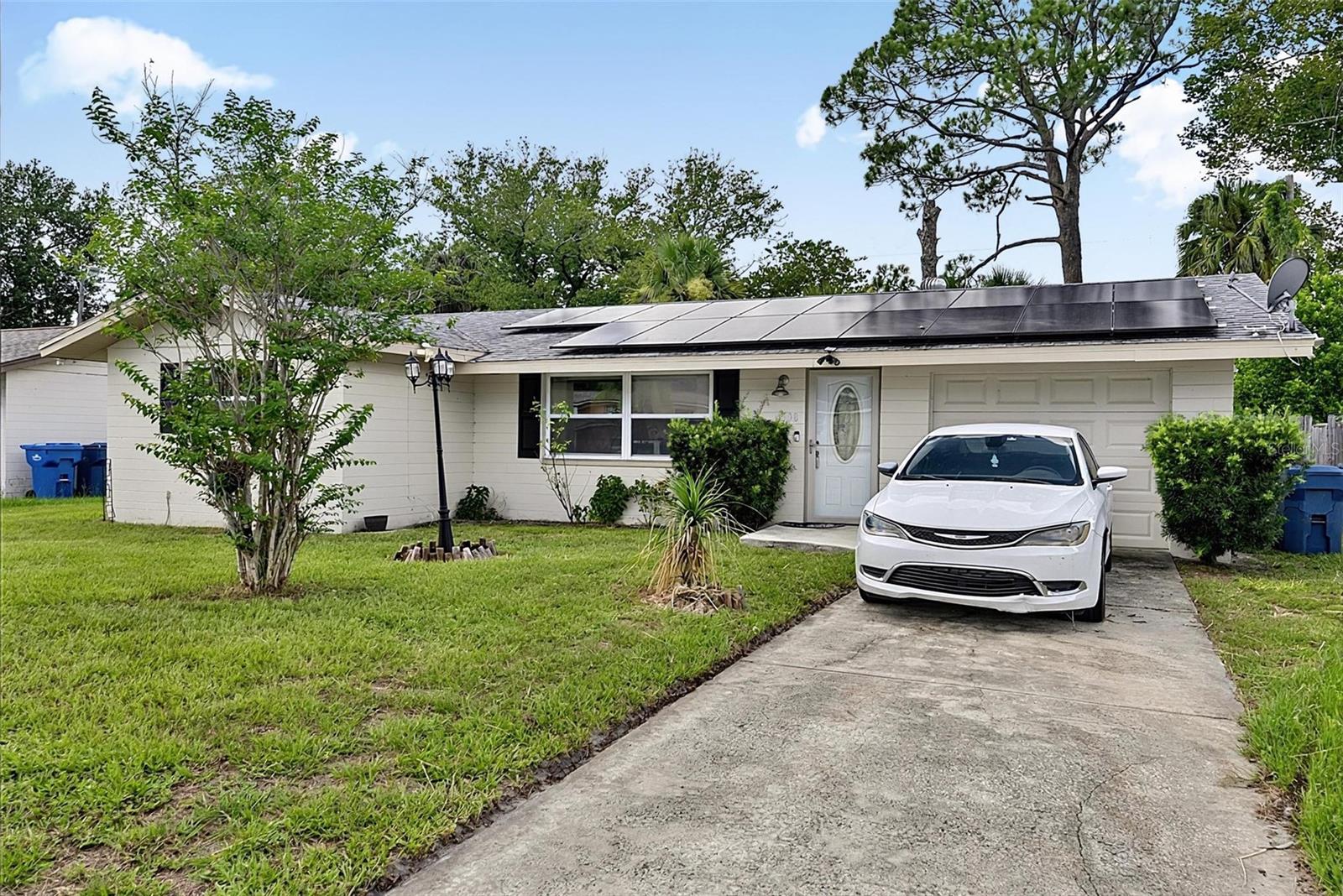 1508 WILDROSE LANE