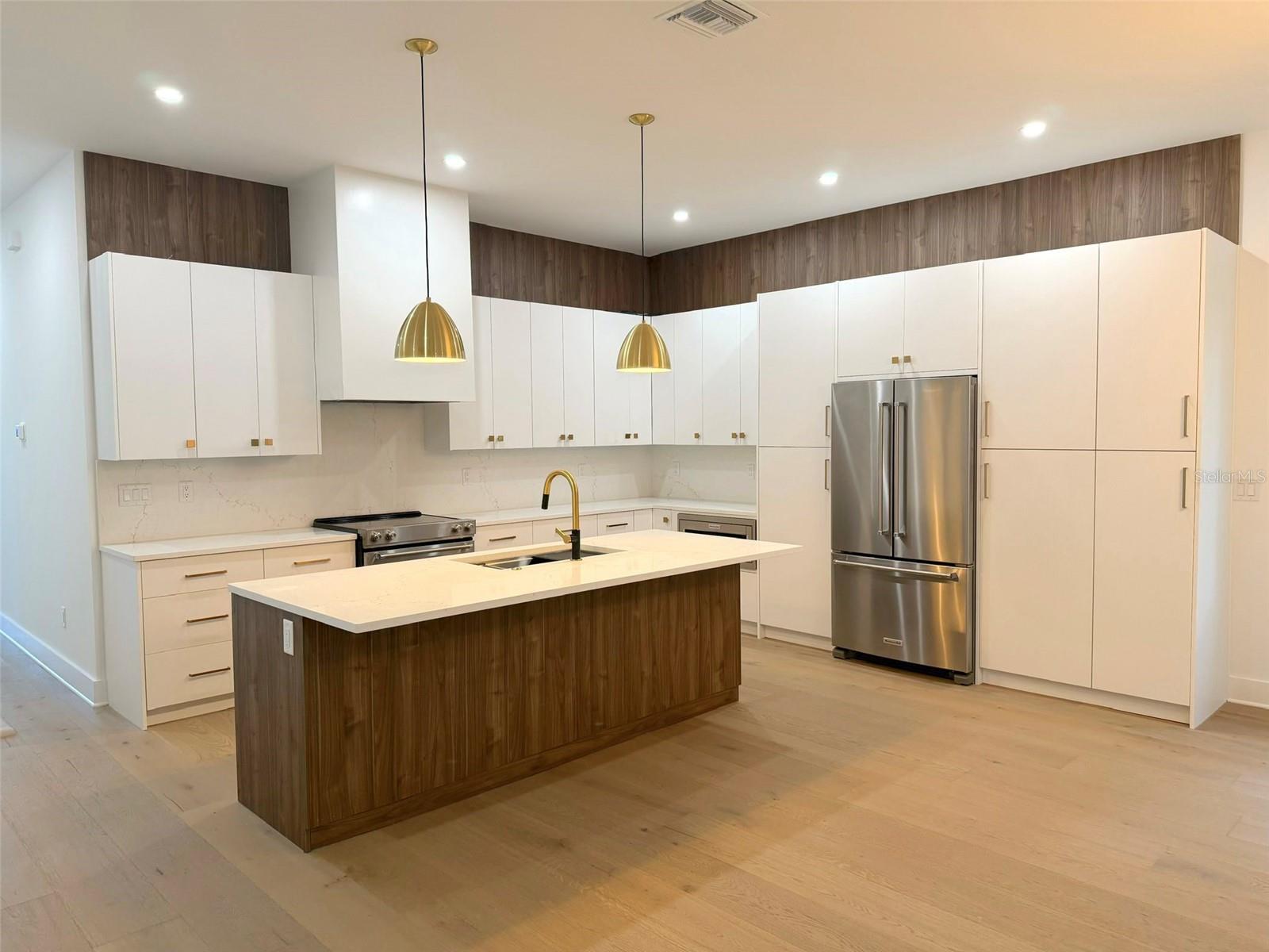 TOWN OF CITRUS PARK - Residential