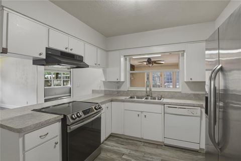 Tiny photo for 1120 W Magnolia Street, Clermont, FL 34711 (MLS # O6412124)