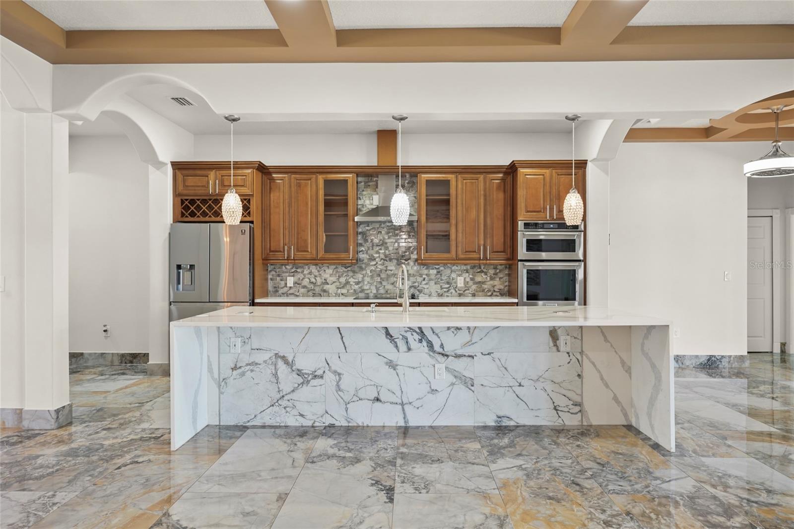 MORGANS 38 - Residential