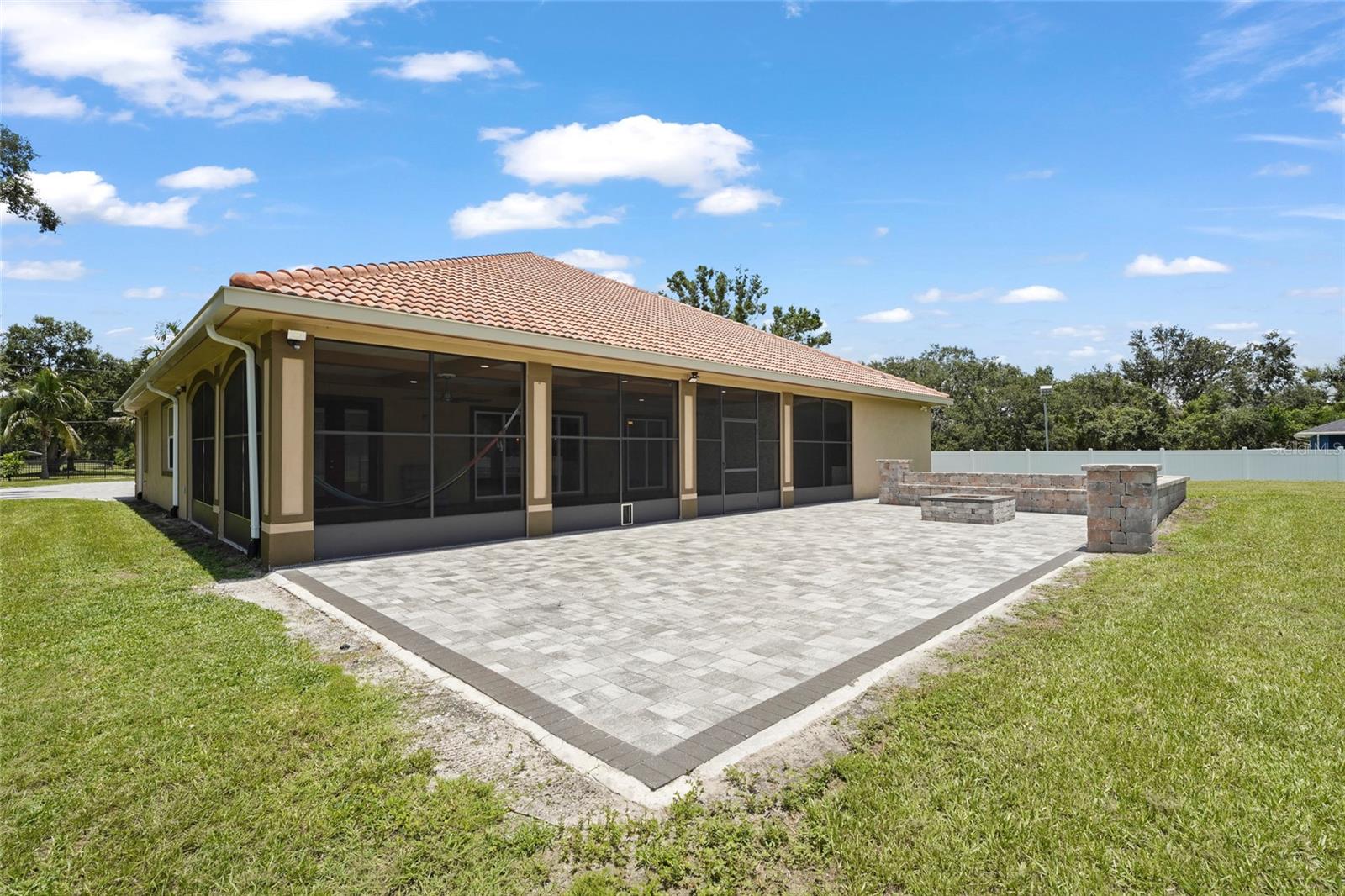 MORGANS 38 - Residential