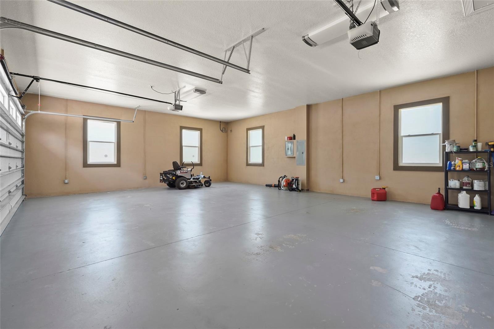 MORGANS 38 - Residential