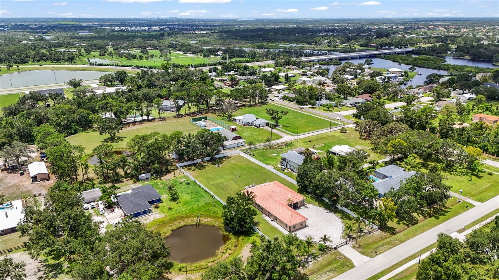 MORGANS 38 - Residential