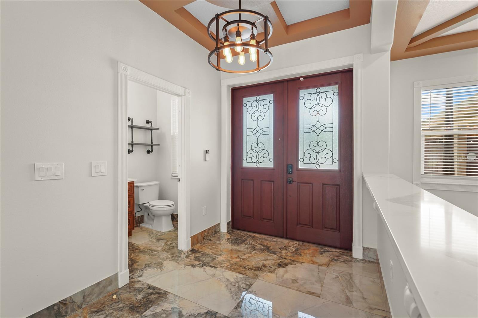 MORGANS 38 - Residential