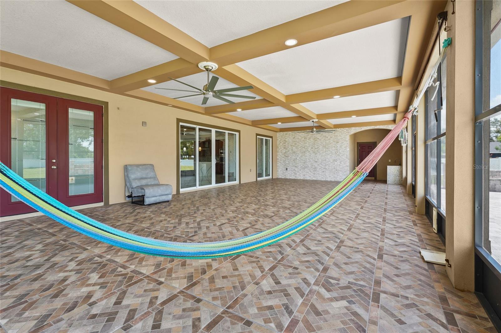 MORGANS 38 - Residential