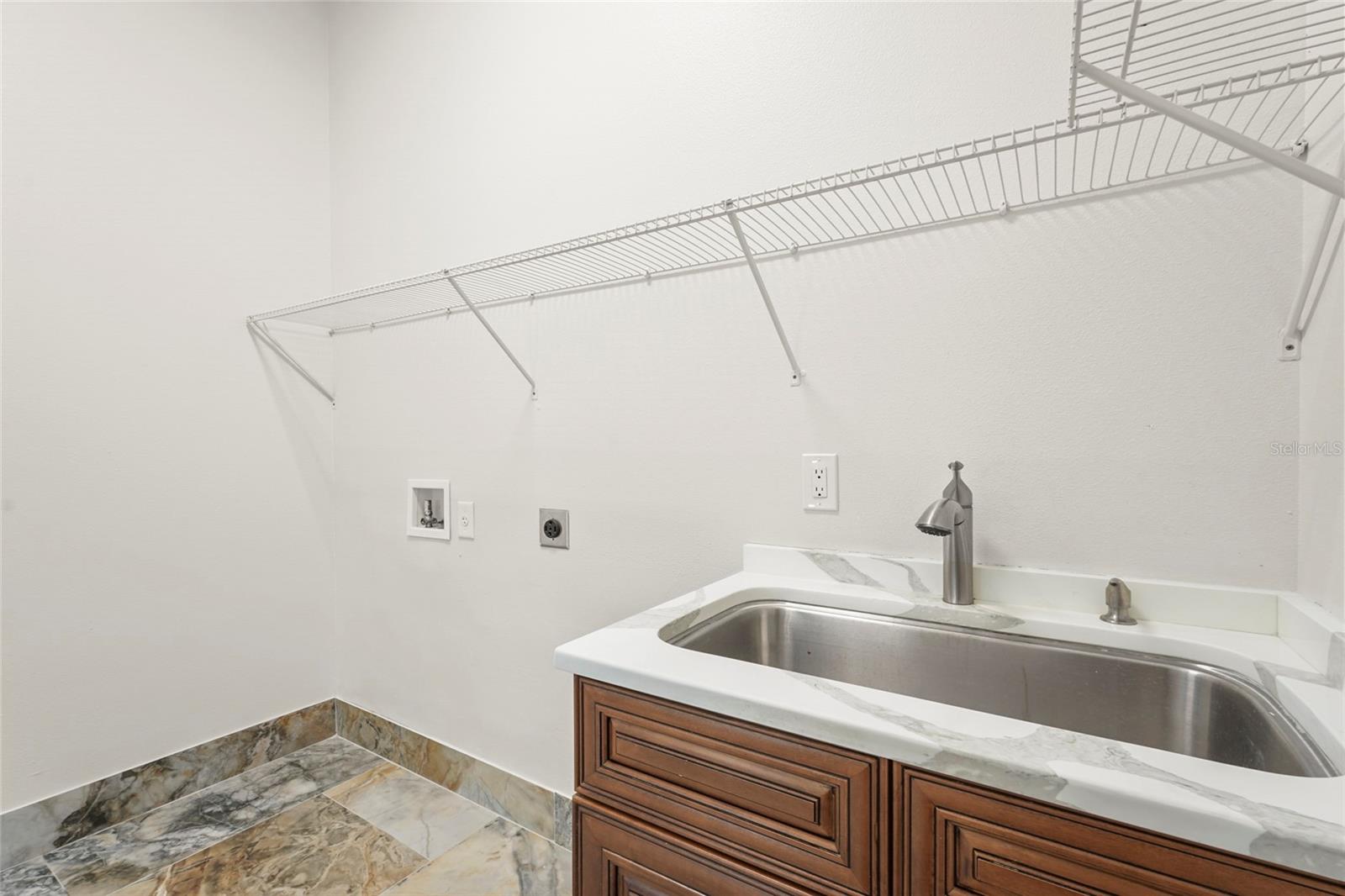 MORGANS 38 - Residential