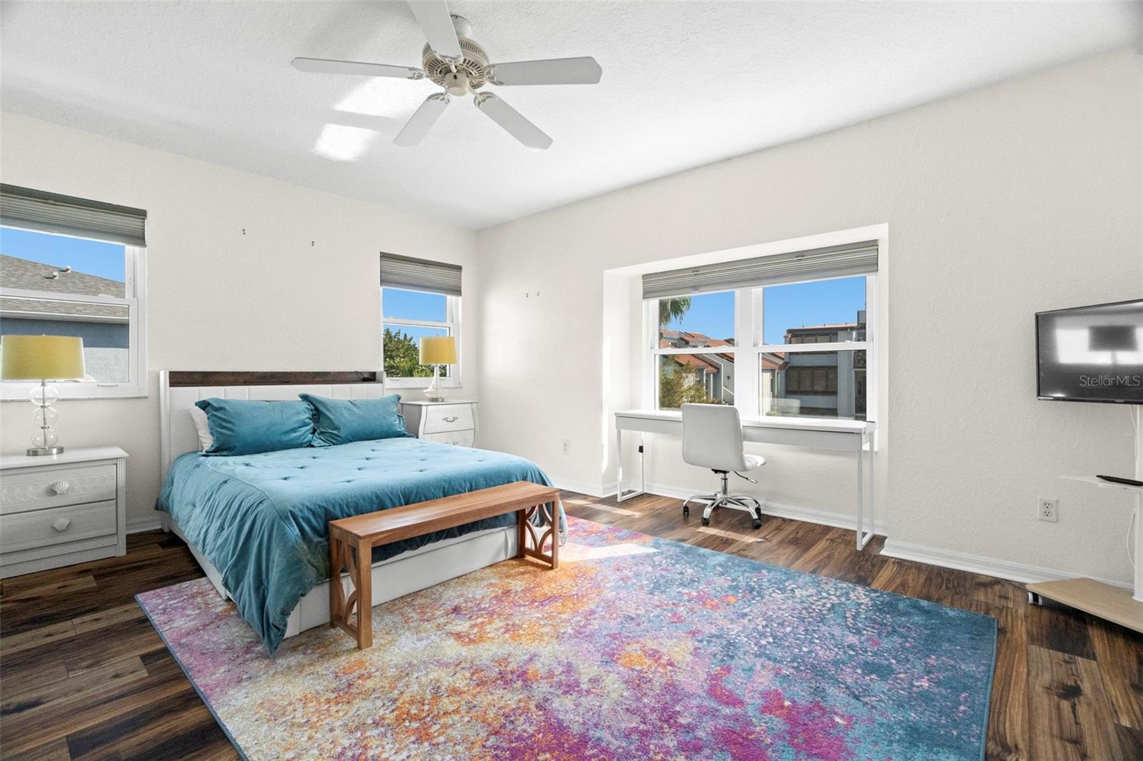 TERN BAY TWNHMS - Residential