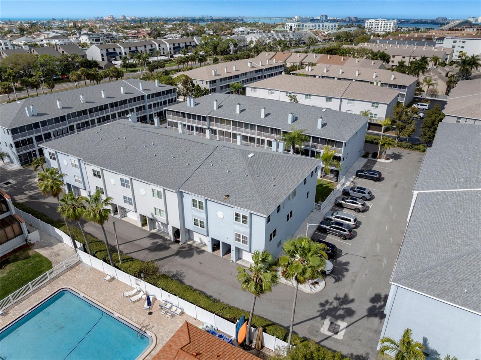 TERN BAY TWNHMS - Residential