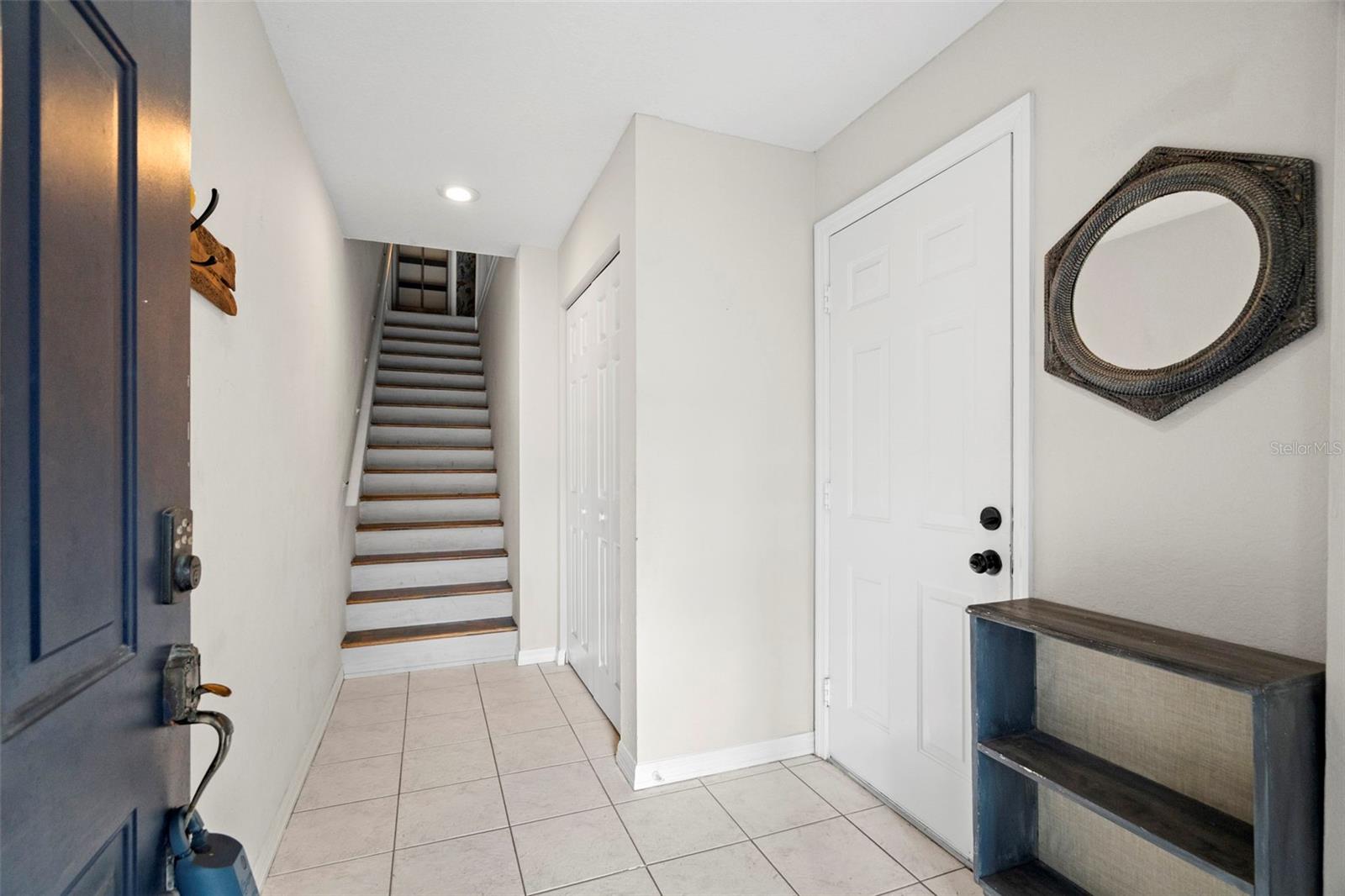 545 PINELLAS BAYWAY S 207