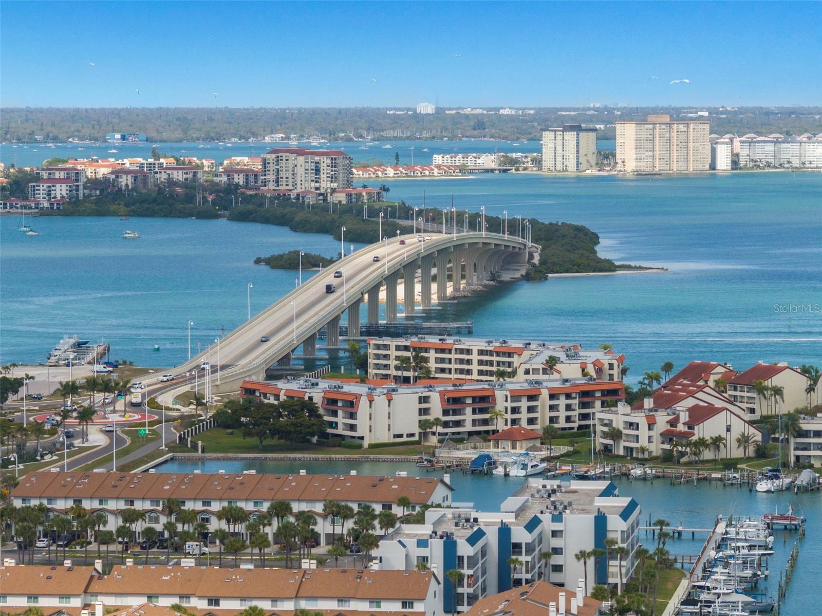 TERN BAY TWNHMS - Residential