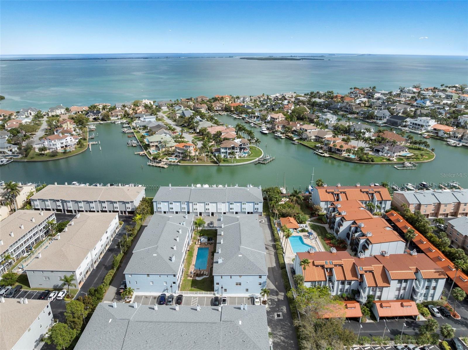 TERN BAY TWNHMS - Residential