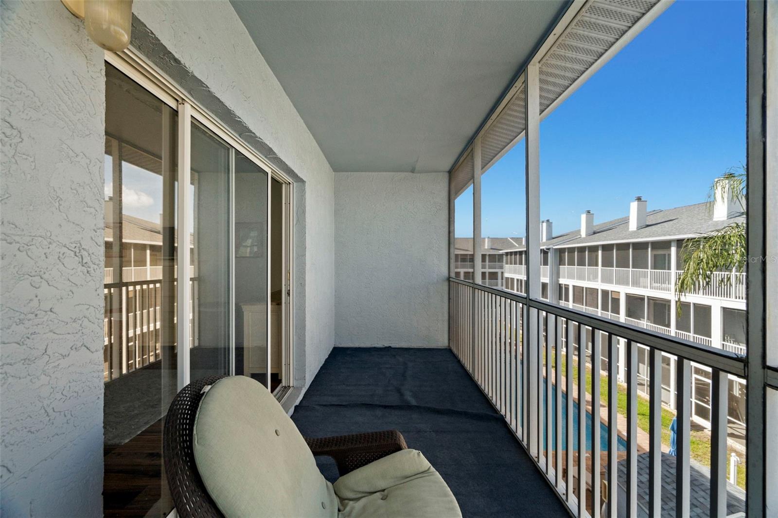 TERN BAY TWNHMS - Residential