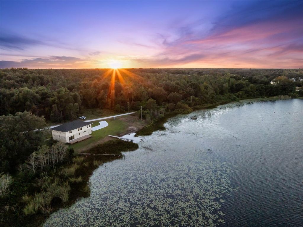 Photo of 10951 Autumn Ln, Clermont, FL 34711 (MLS # G5103607)