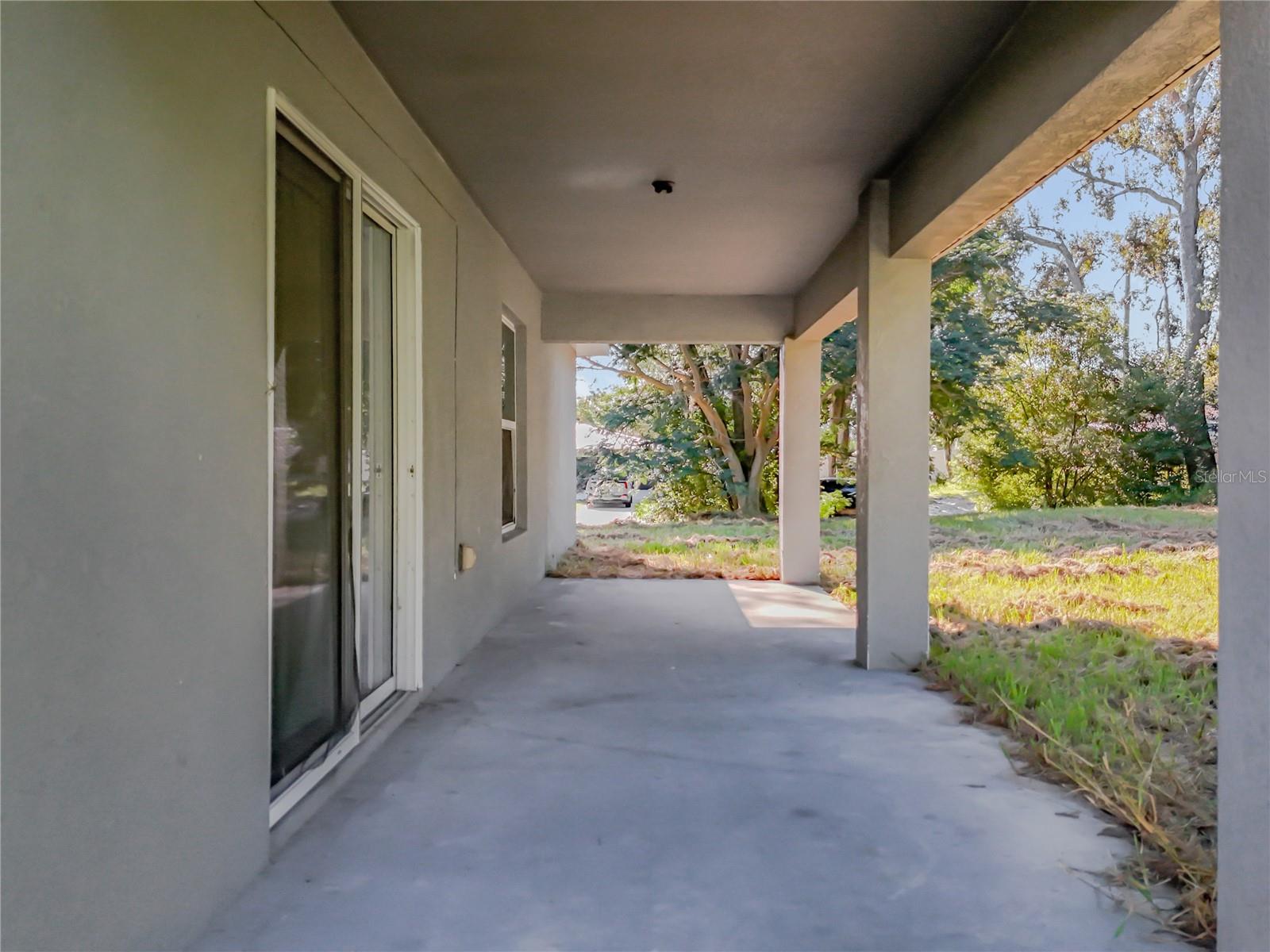 GROVELAND - Residential