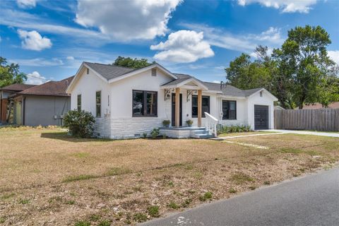 A home in TAMPA