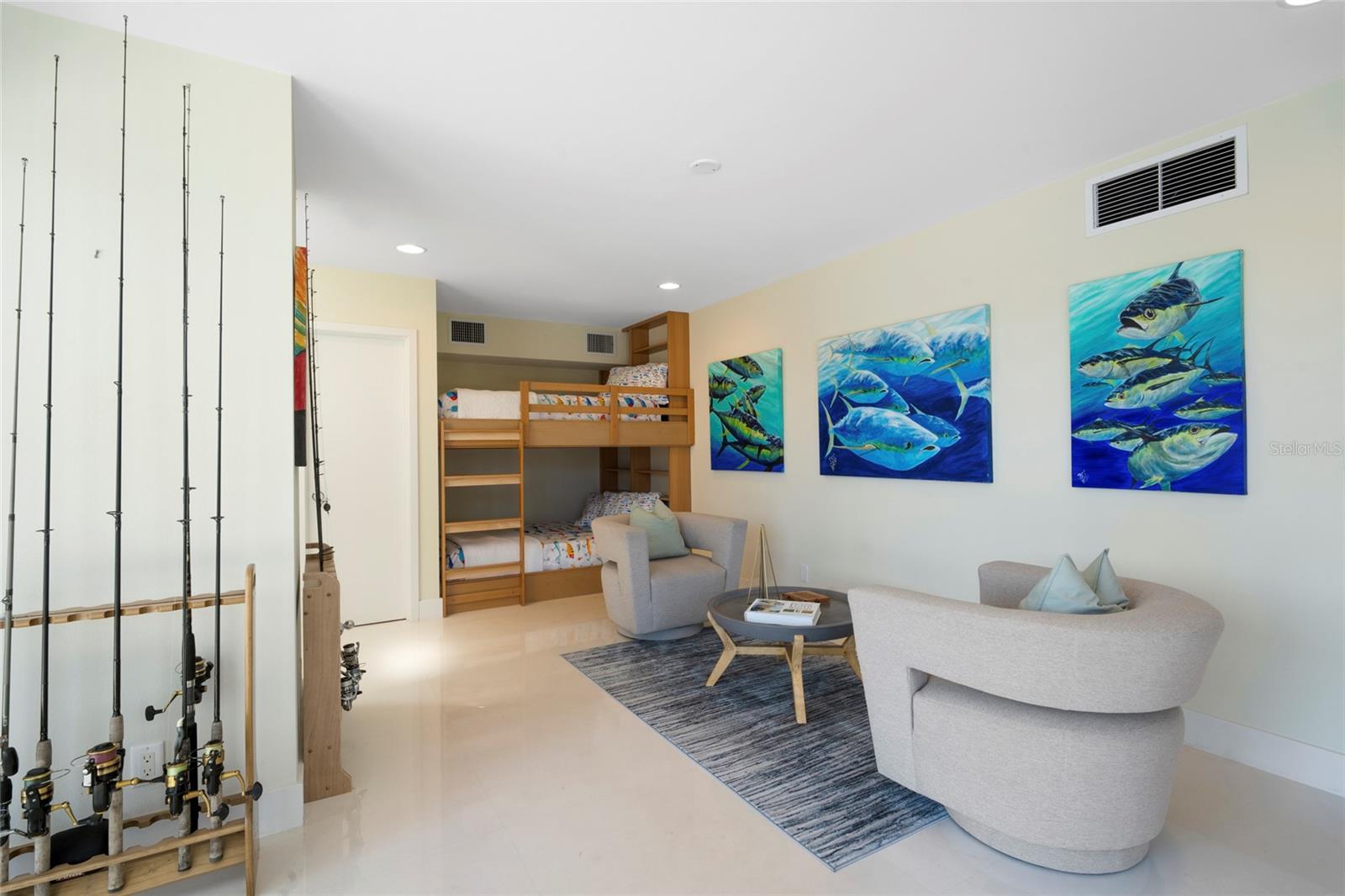 SNELL ISLE BRIGHTWATERS CIRCLE - Residential