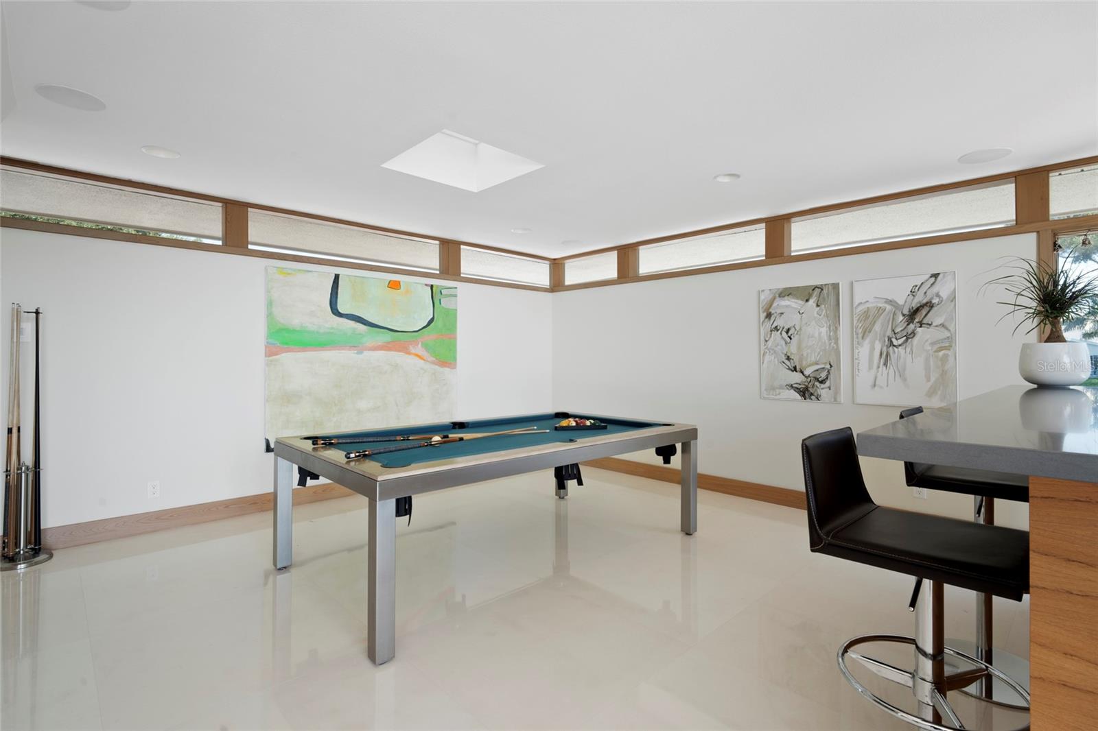 SNELL ISLE BRIGHTWATERS CIRCLE - Residential