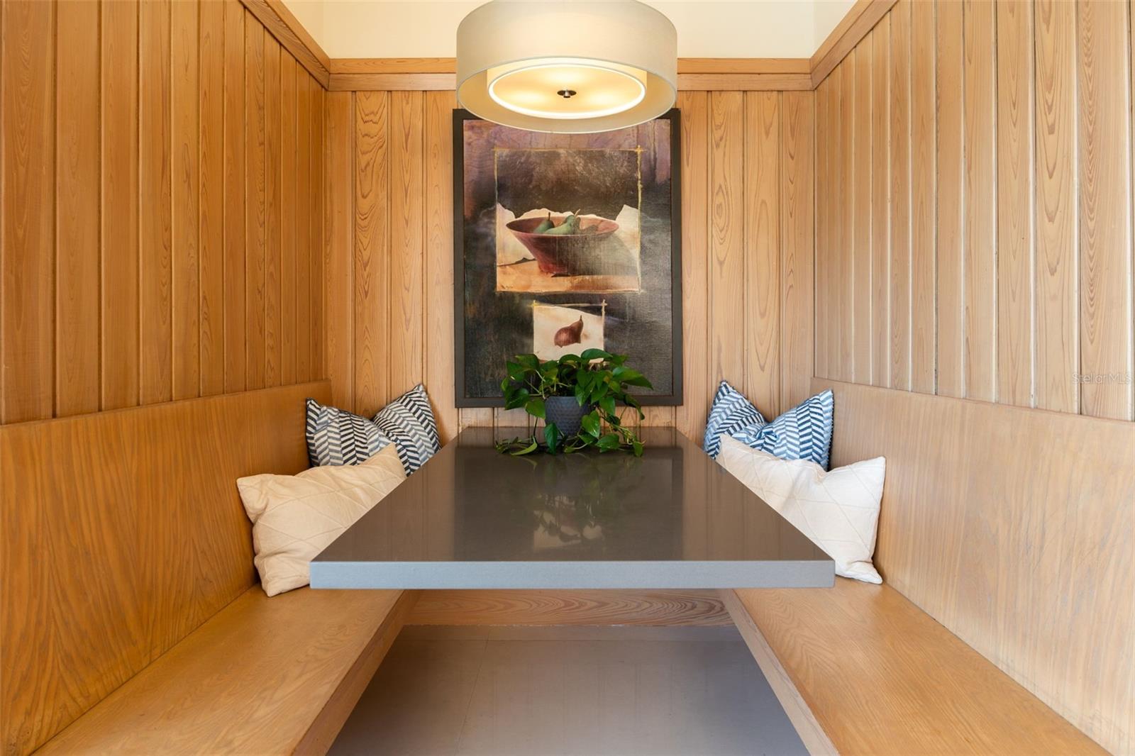 SNELL ISLE BRIGHTWATERS CIRCLE - Residential