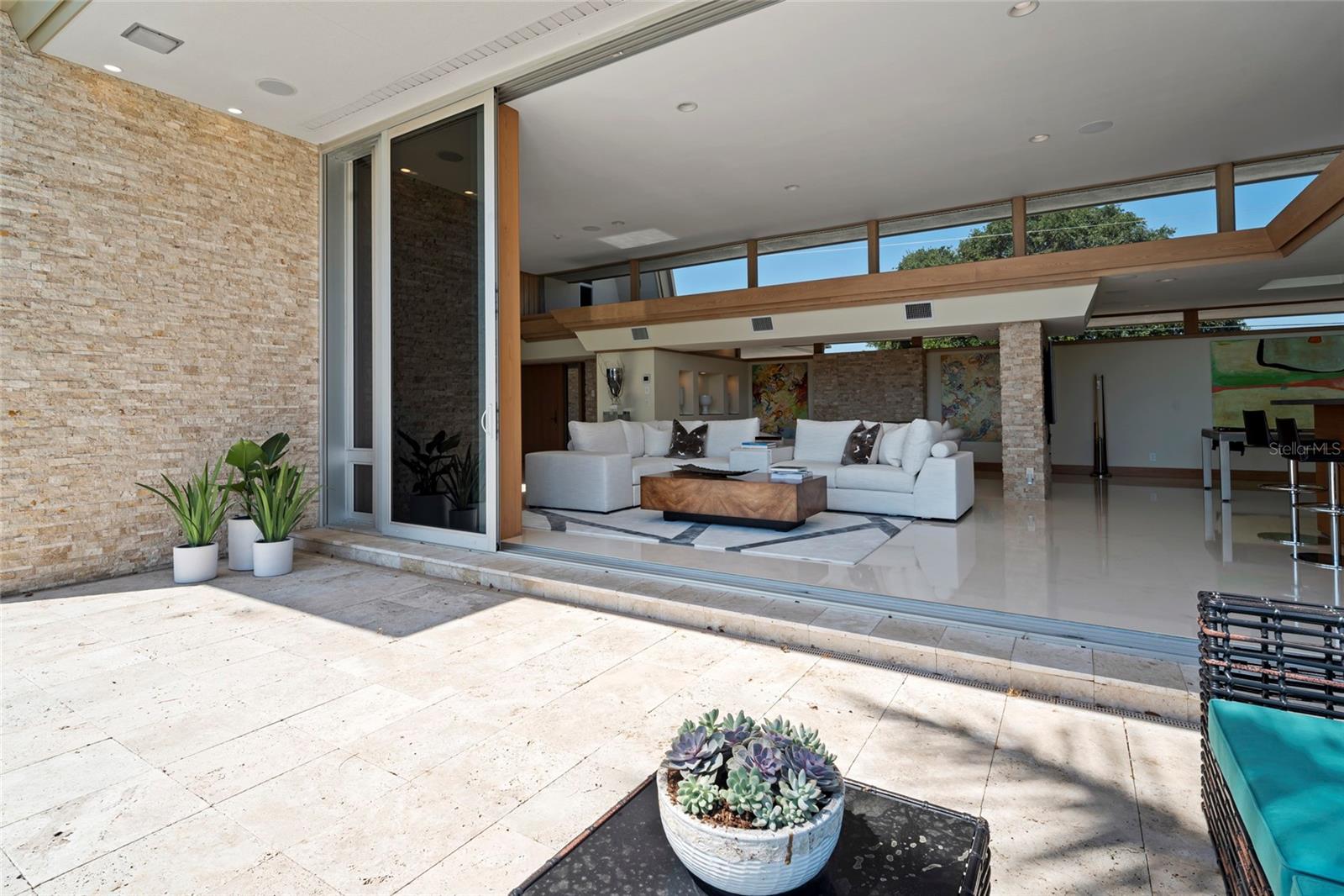 SNELL ISLE BRIGHTWATERS CIRCLE - Residential