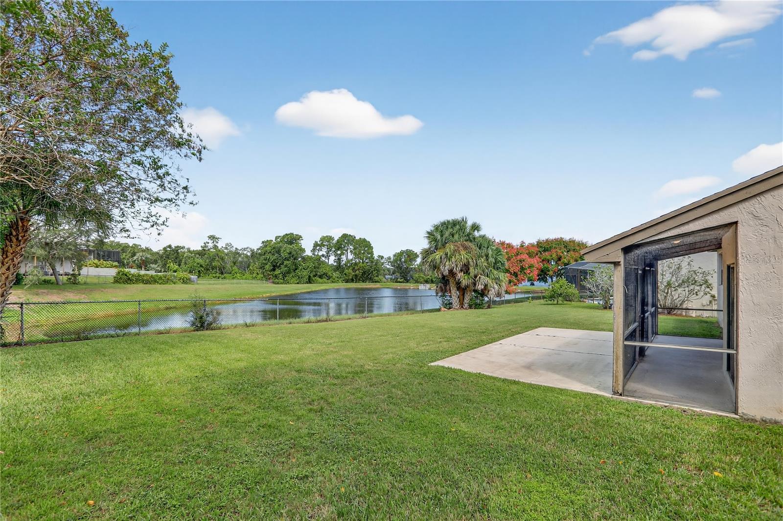 ORANGE TREE COUNTRY CLUB - Residential