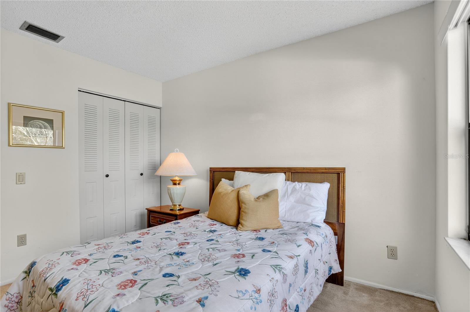 ORANGE TREE COUNTRY CLUB - Residential