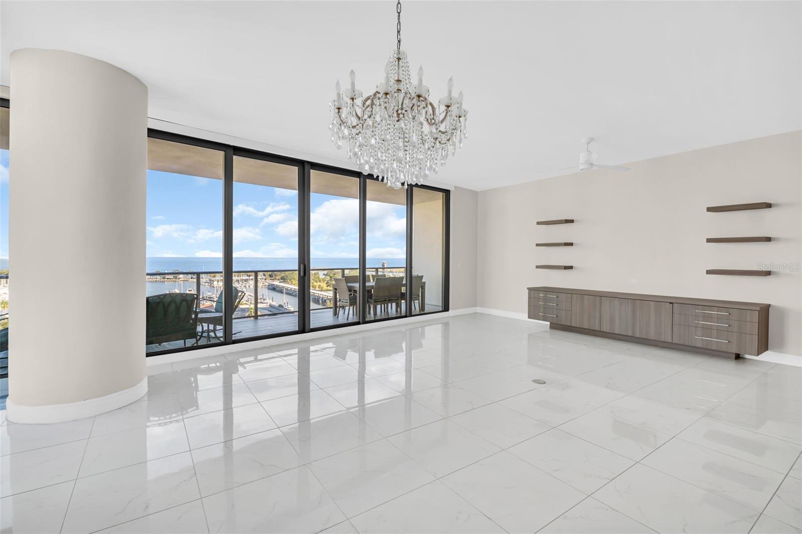 ONE ST. PETERSBURG - Residential