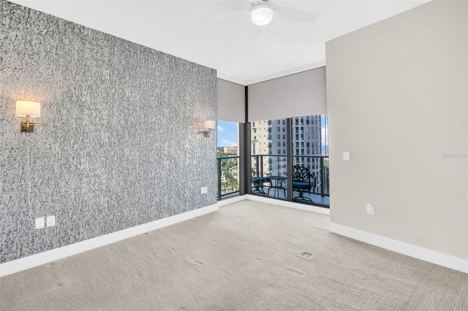 ONE ST. PETERSBURG - Residential