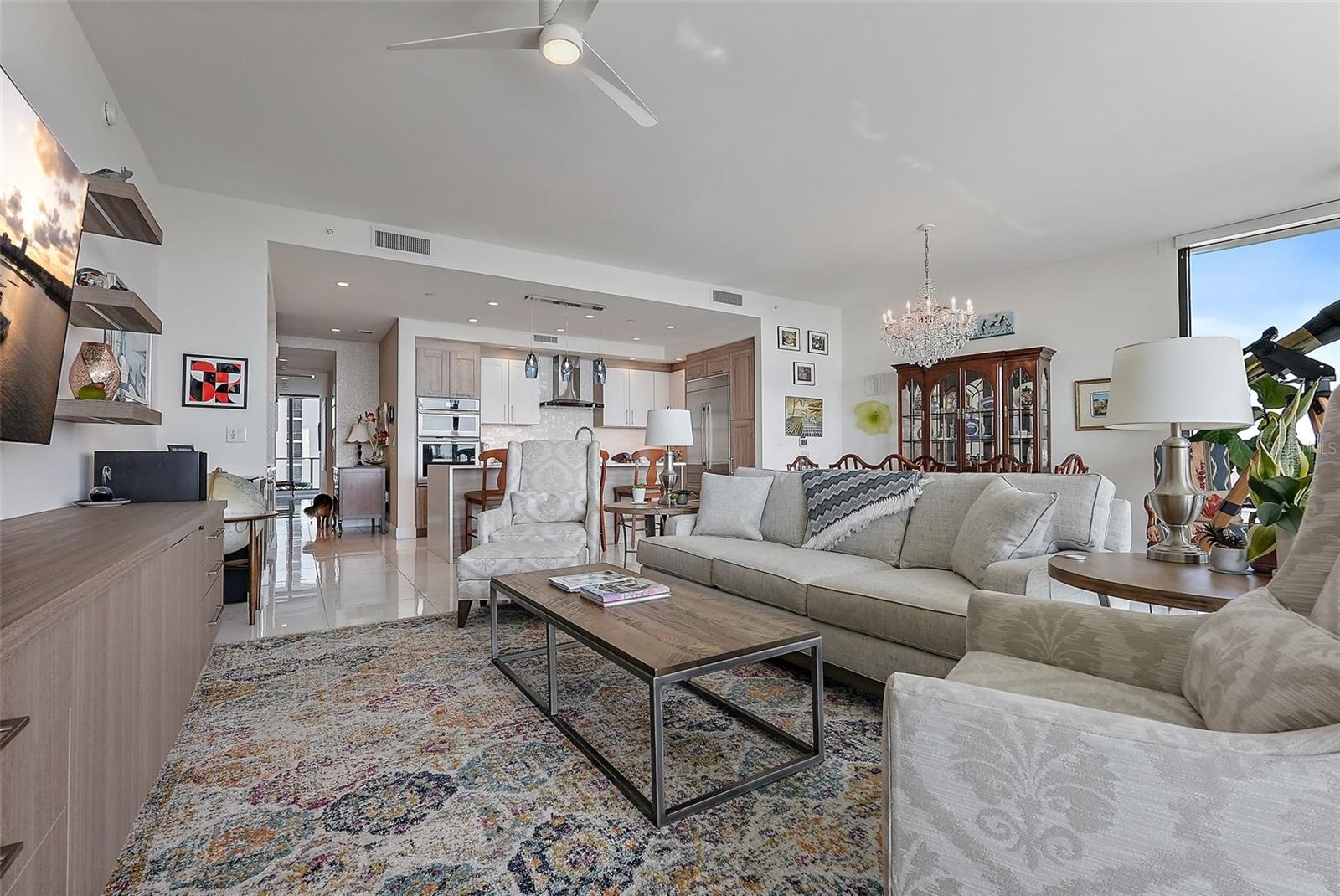 ONE ST. PETERSBURG - Residential