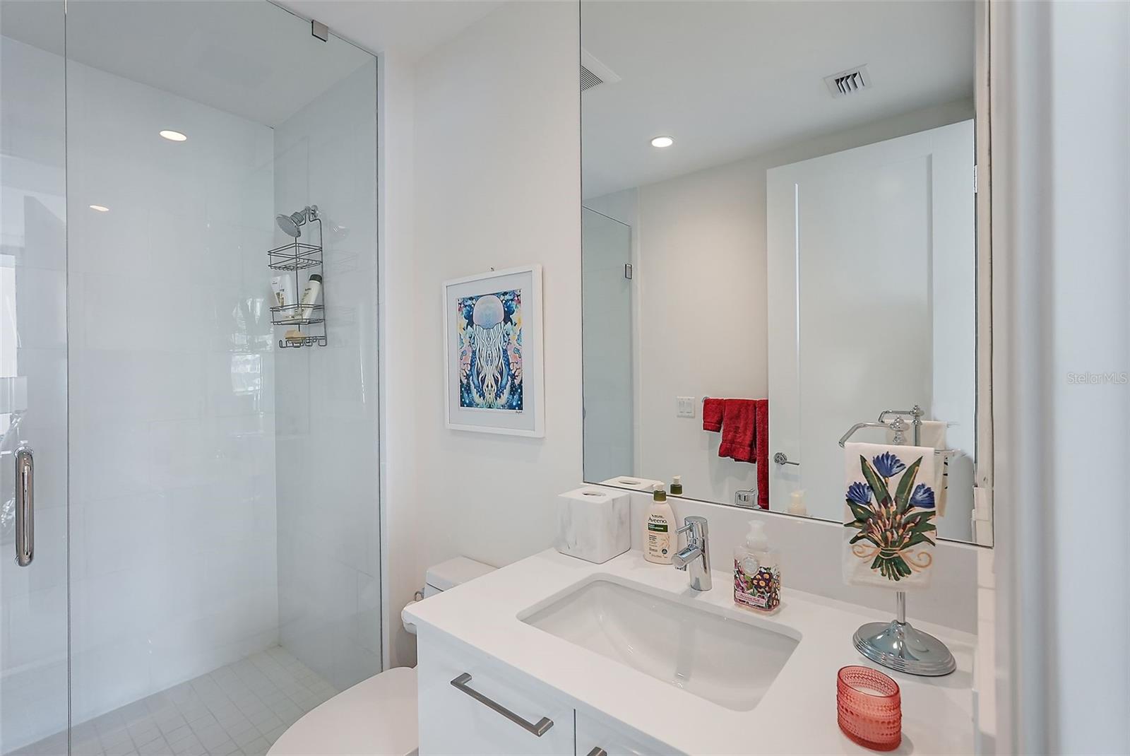 ONE ST. PETERSBURG - Residential