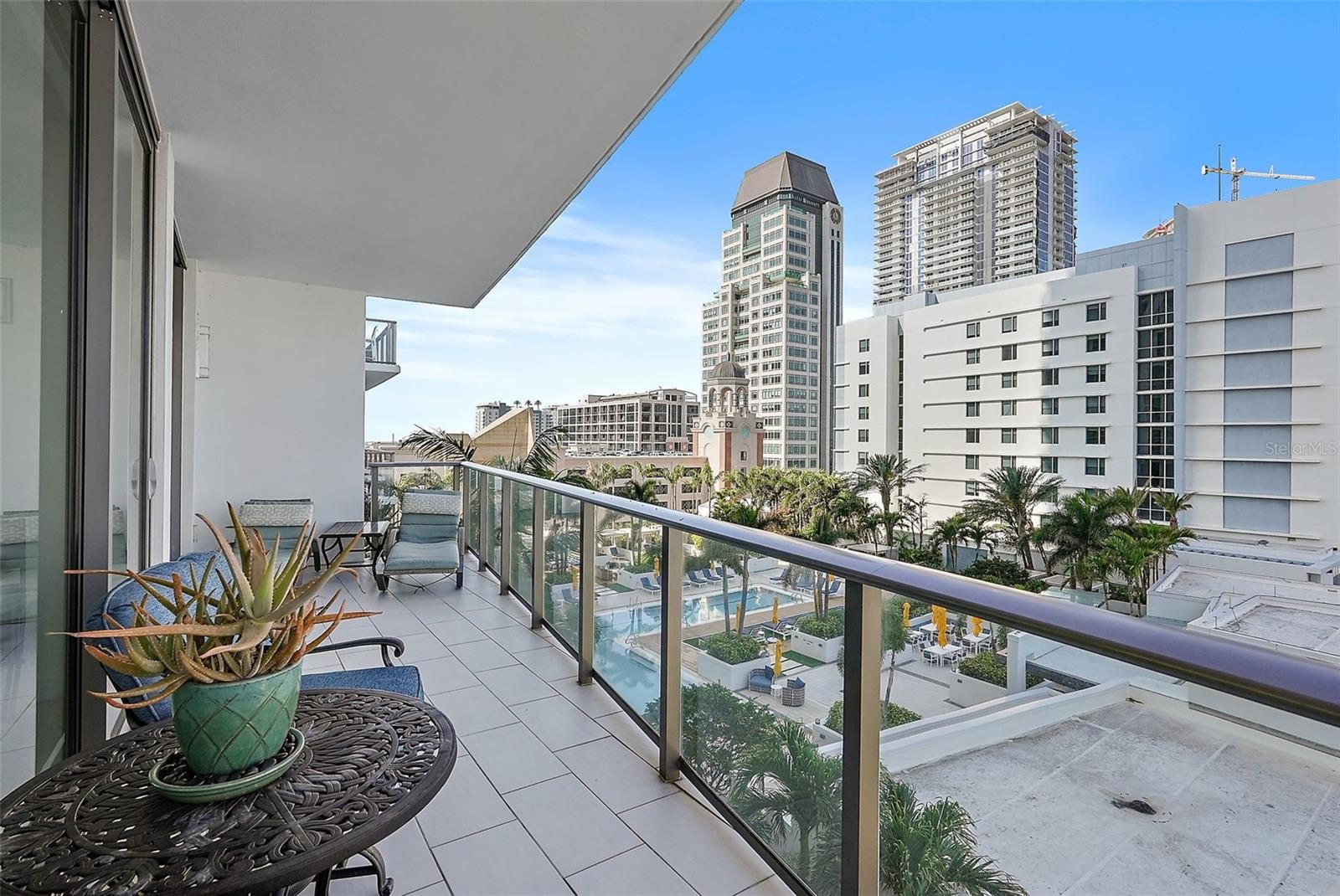 ONE ST. PETERSBURG - Residential