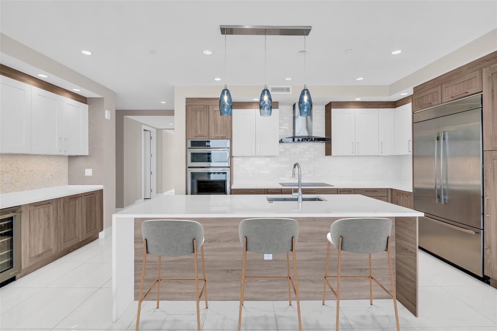 ONE ST. PETERSBURG - Residential