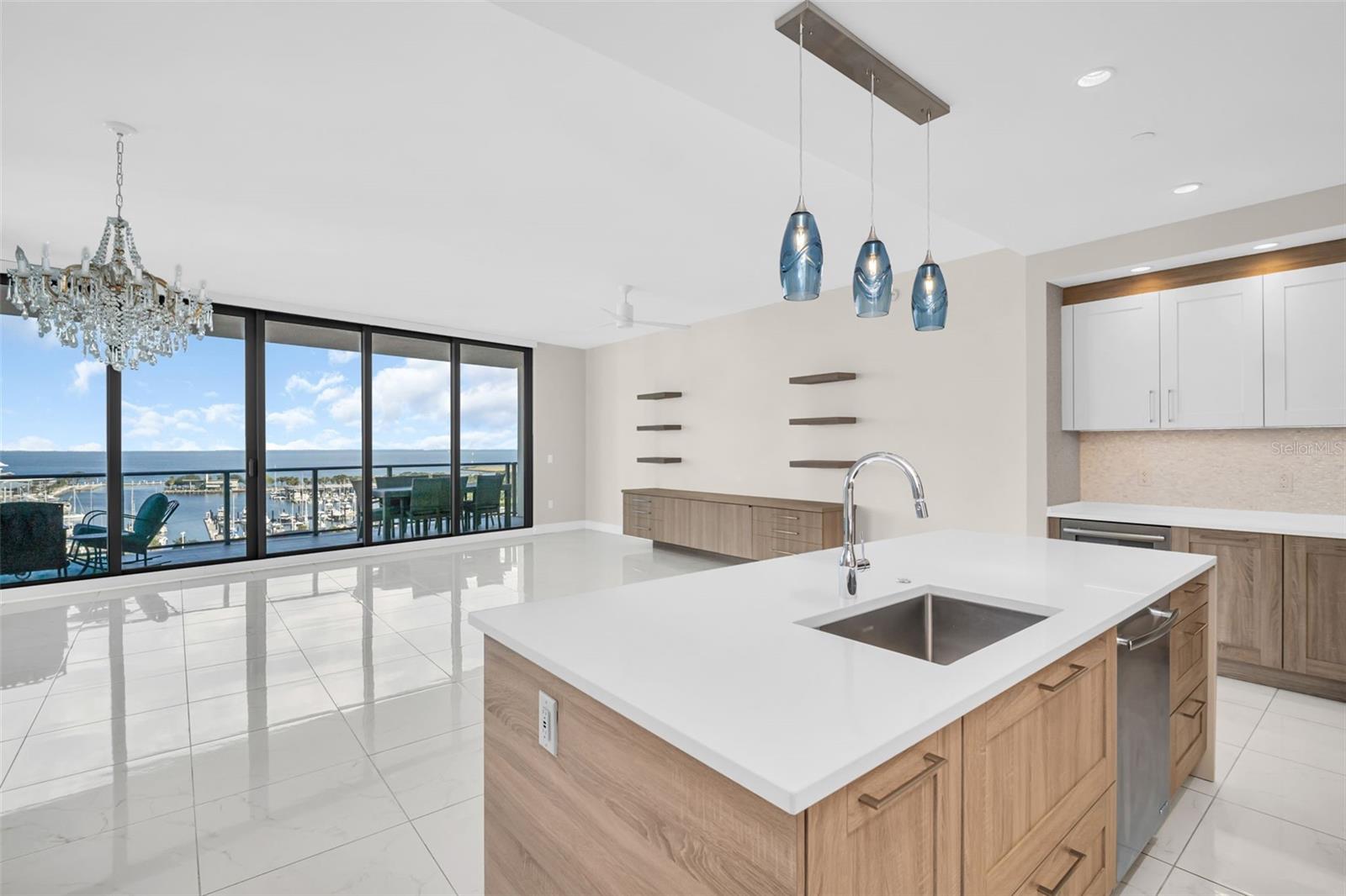 100 1ST AVENUE N 1005