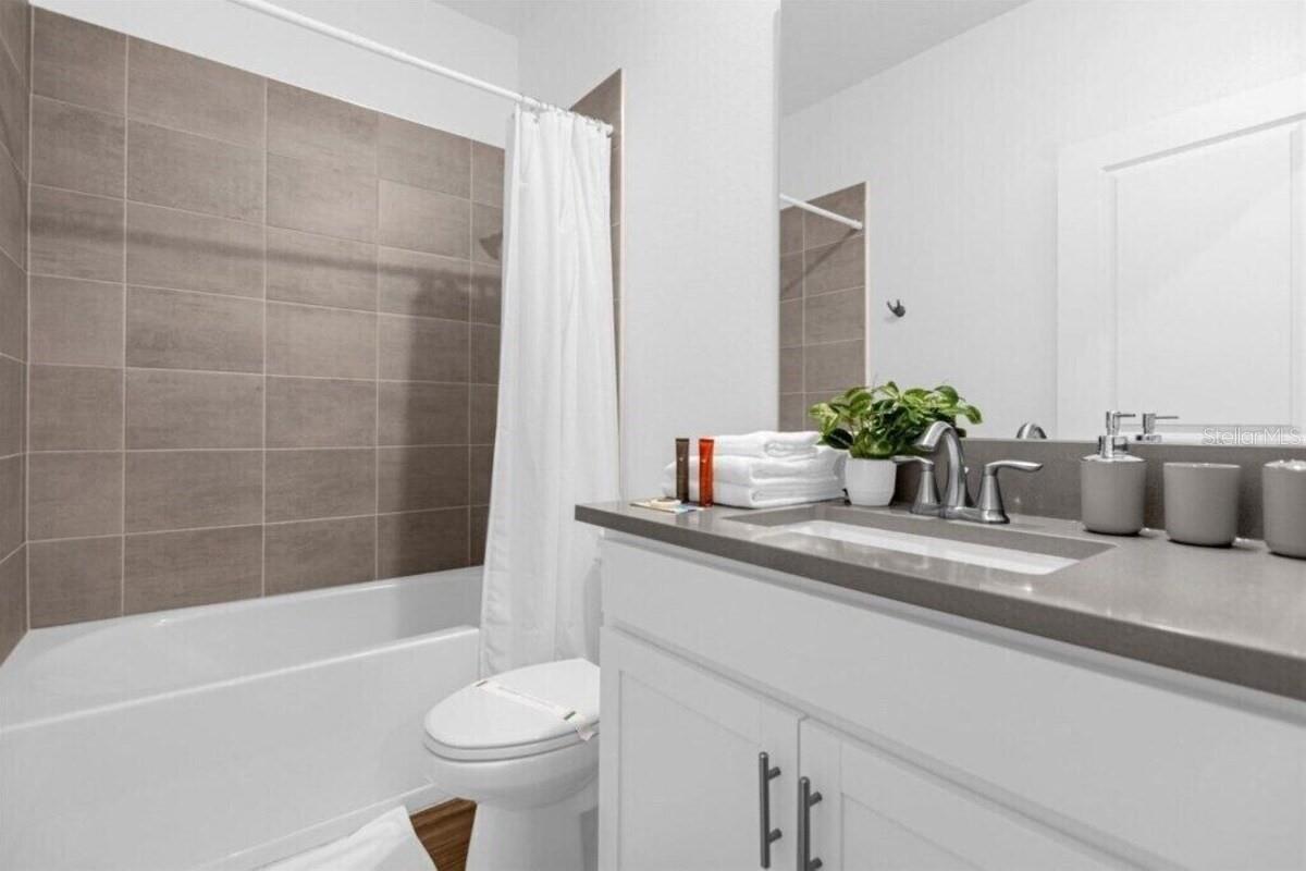 FOX NORTH - Residential