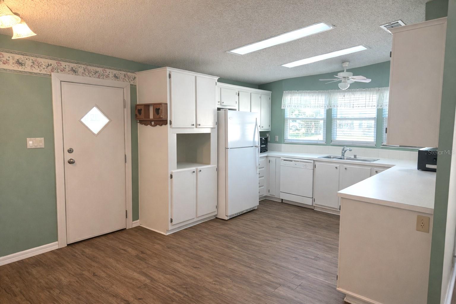 PLANTATION AT LEESBURG CASA DEL LAGO - Residential