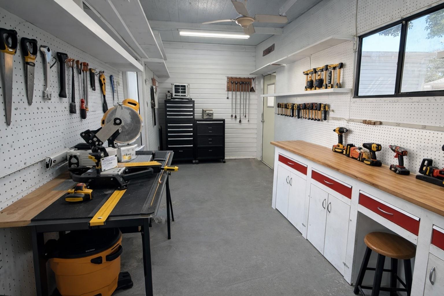 PLANTATION AT LEESBURG CASA DEL LAGO - Residential