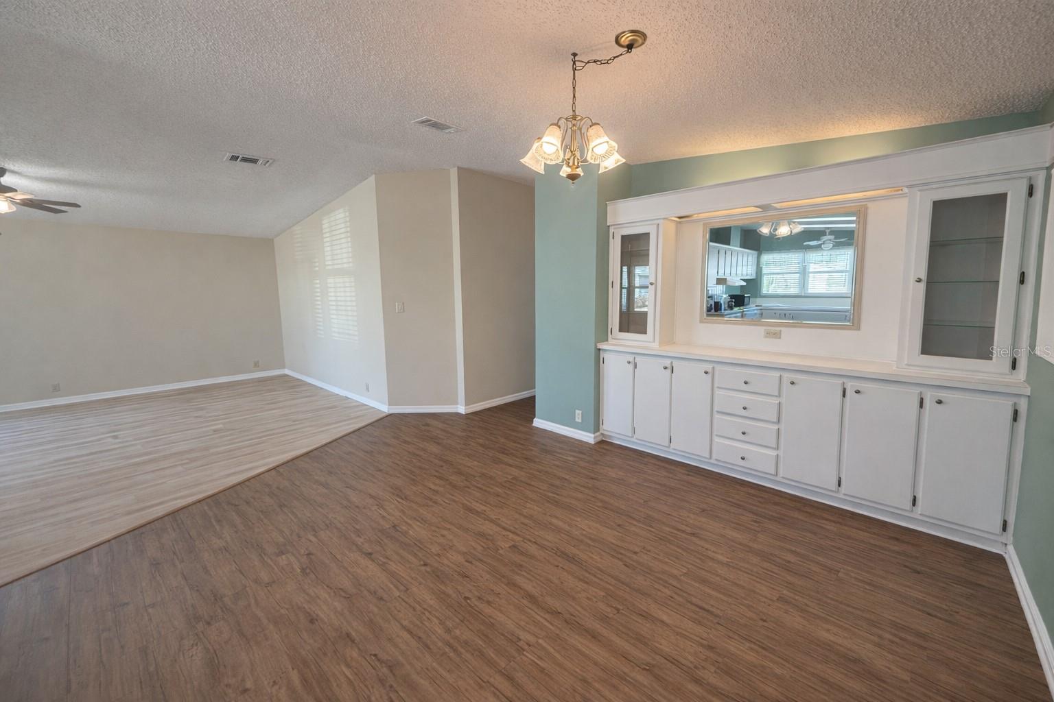 PLANTATION AT LEESBURG CASA DEL LAGO - Residential