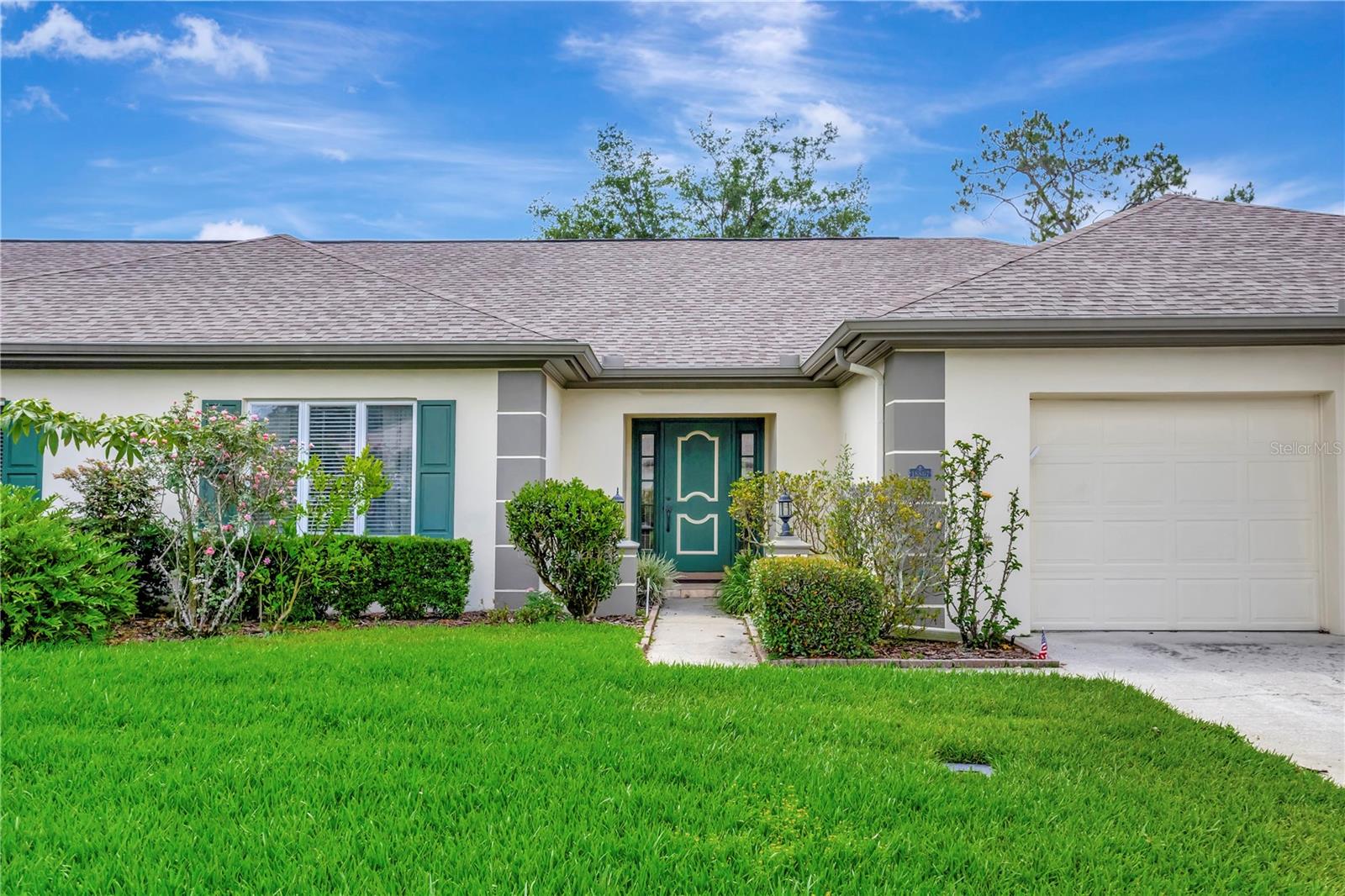 18807 TOURNAMENT TRAIL