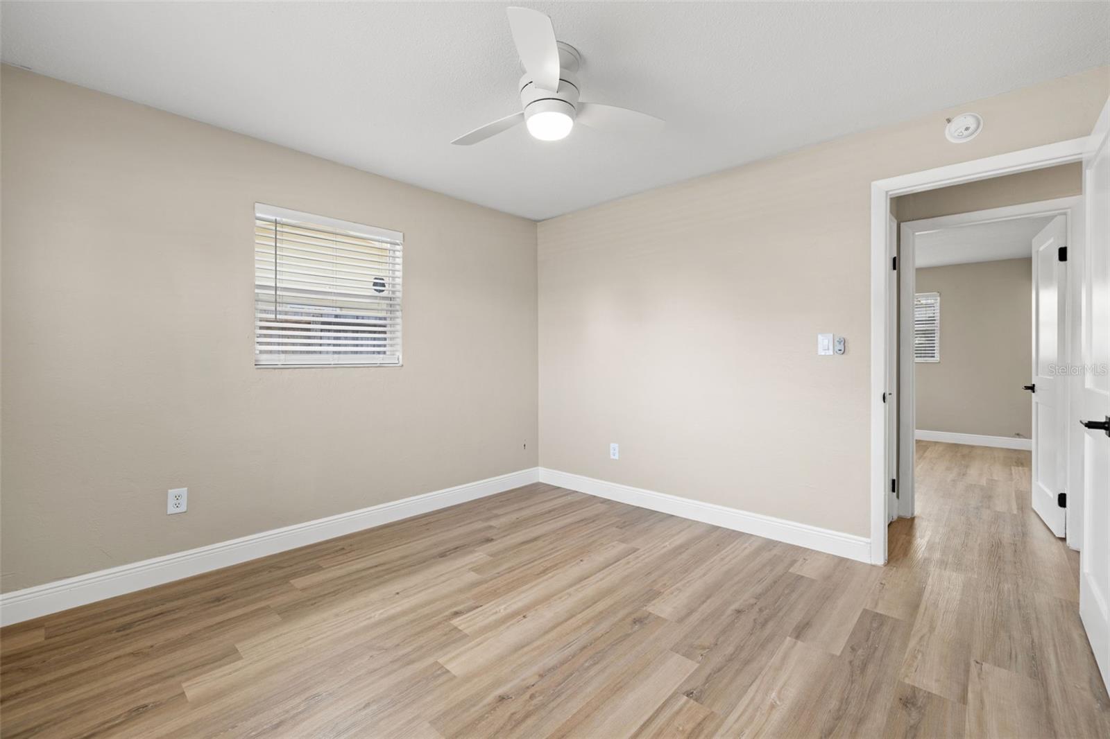 COLLEGE PARK - Residential Lease