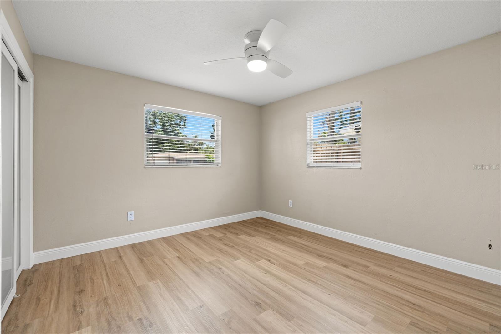 COLLEGE PARK - Residential Lease