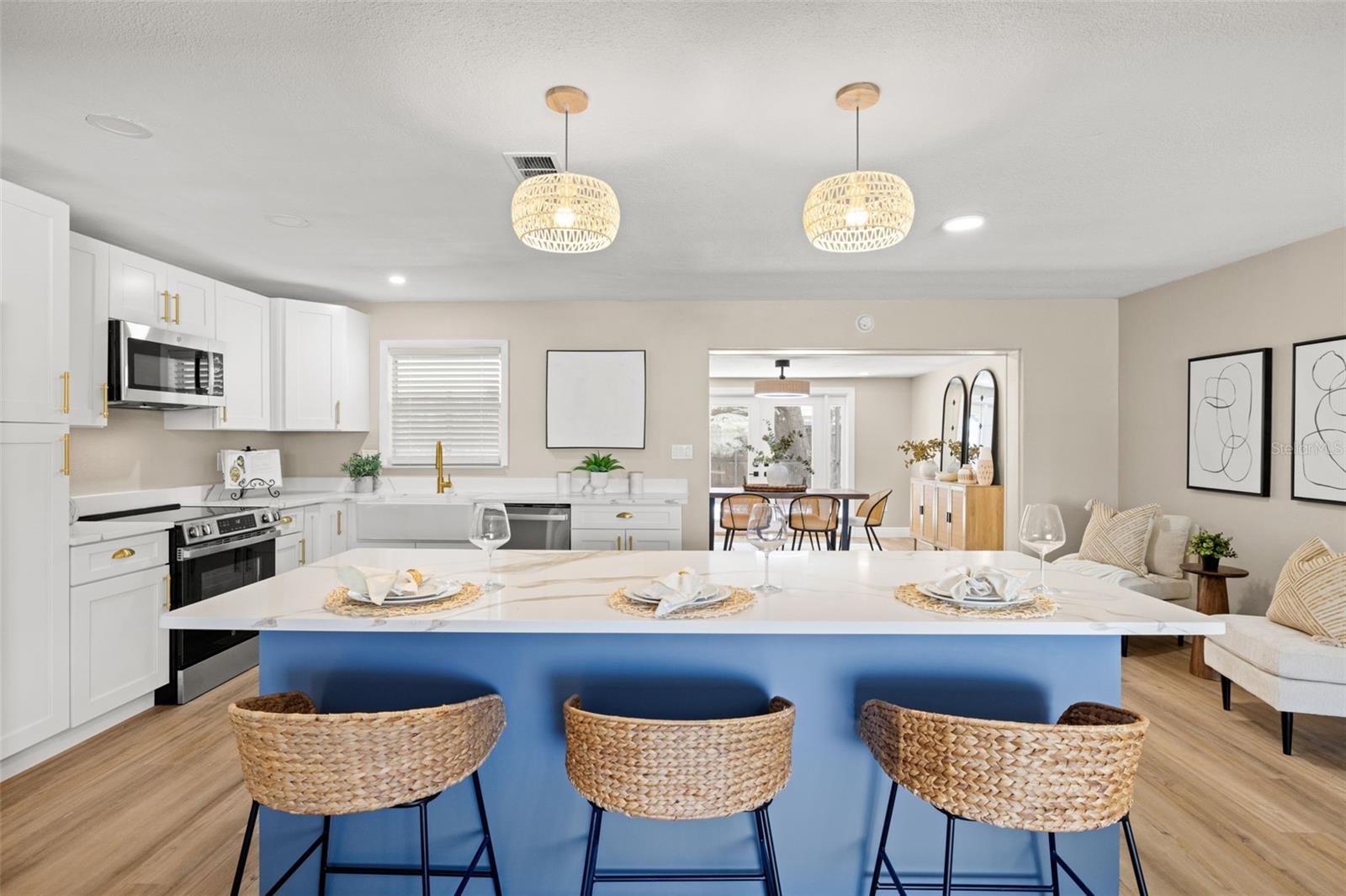 COLLEGE PARK - Residential Lease