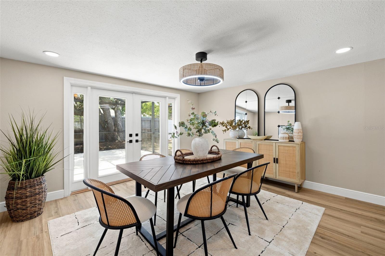 COLLEGE PARK - Residential Lease